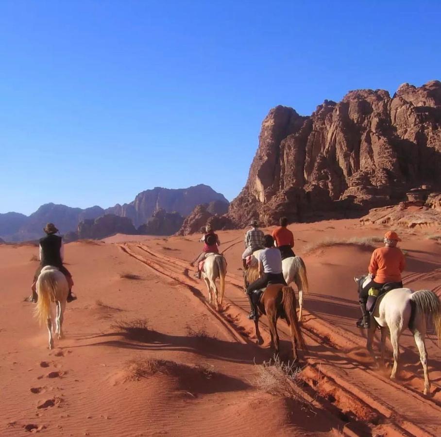 Wadi Rum Desert Camp Экстерьер фото